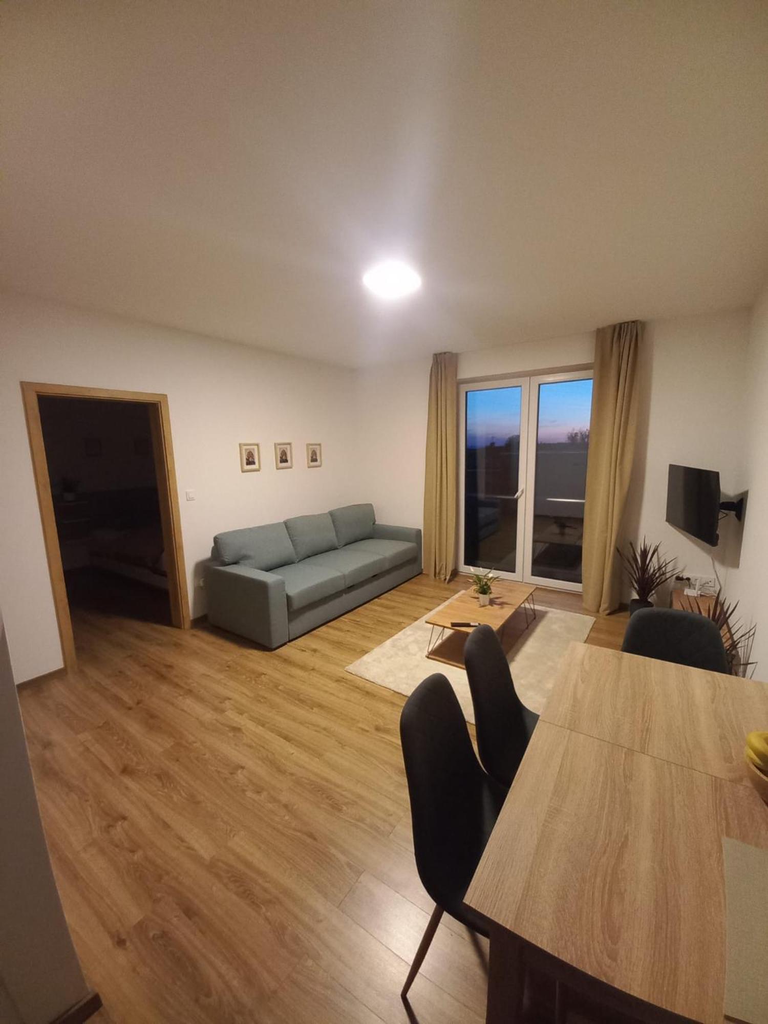 Apartman Anna Nové Město nad Metují Exteriör bild